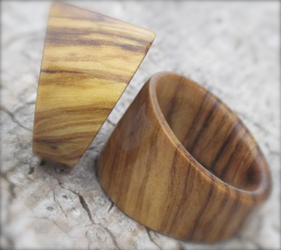 handcrafted wooden jewellery