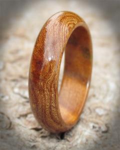Ancient Elm Wedding Ring